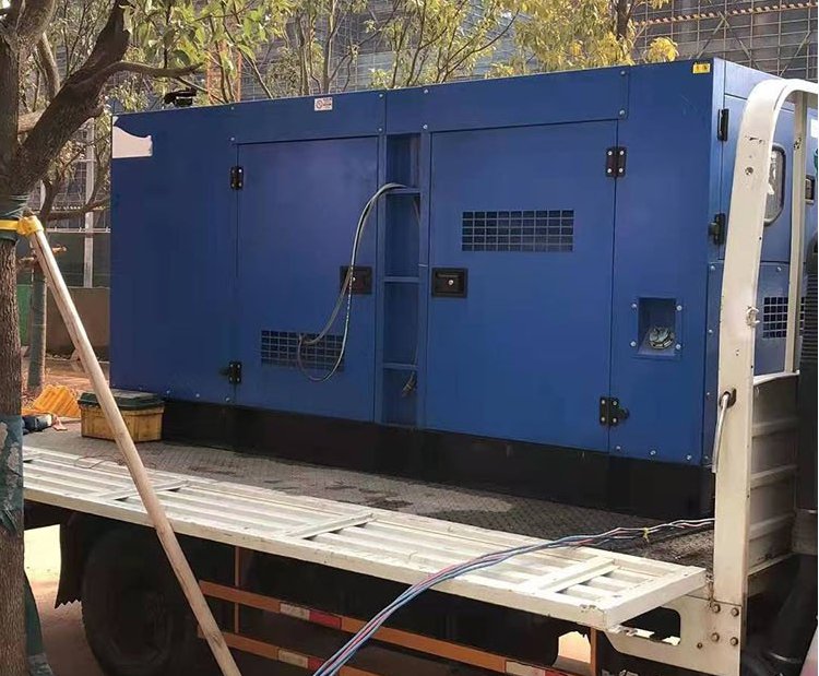 称多柴油发电机组空气滤清器多久更换一次?